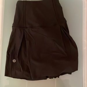 Lululemon Lost in Pace skirt